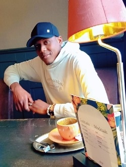 Profil de Djey, un homme célibataire de 28 ans à Ixelles
