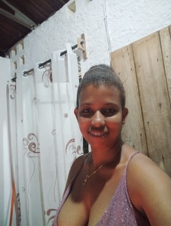 Profil de Clara, une femme célibataire de 31 ans à Nosy-Be
