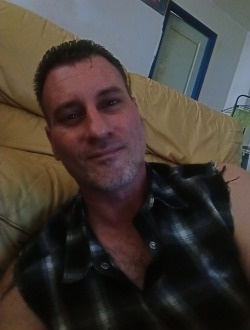Profil de Olivier, un homme célibataire de 38 ans à Carcassonne