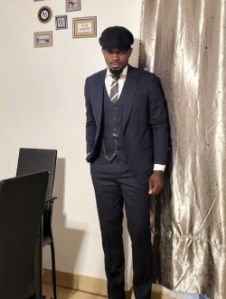 Profil de Leo, un homme célibataire de 36 ans à Yaoundé
