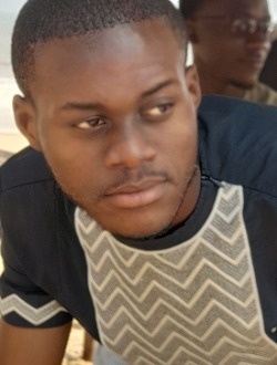 Profil de Nathan, un homme célibataire de 28 ans à Douala