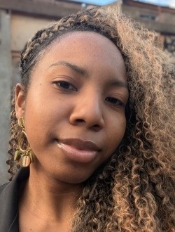 Profil de Fiona, une femme célibataire de 25 ans à Antananarivo