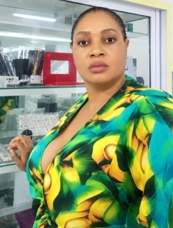Profil de Mborong, une femme célibataire de 40 ans à Malabo