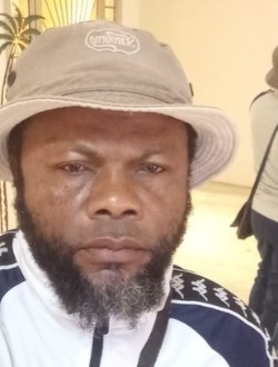 Profil de Luc, un homme célibataire de 57 ans à 'Açaçda