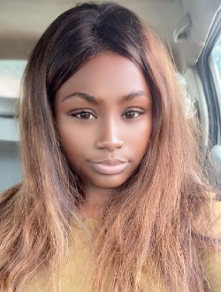 Profil de Stella, une femme célibataire de 29 ans à Yaoundé