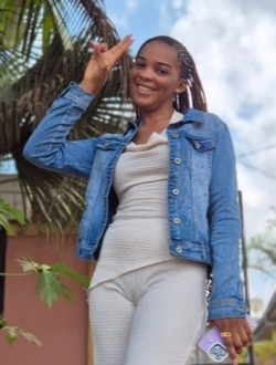 Profil de Vanessa, une femme célibataire de 30 ans à Yaoundé