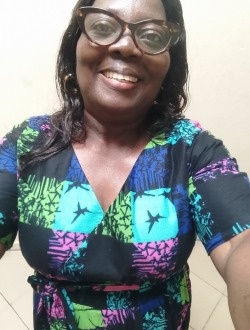 Profil de Douce, une femme célibataire de 53 ans à Abata
