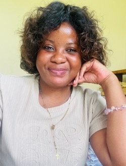 Profil de Jerry, une femme célibataire de 34 ans à Kribi