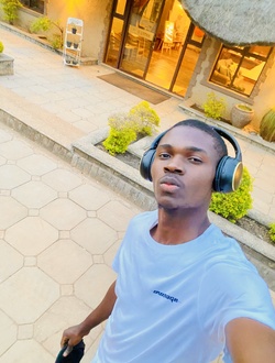 Profil de Arsene, un homme célibataire de 23 ans à Kolwezi