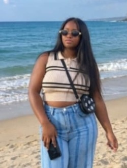 Profil de Olivia, une femme célibataire de 21 ans à Antananarivo