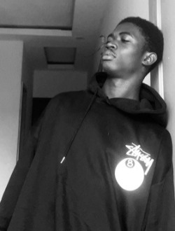 Profil de Yvane, un homme célibataire de 20 ans à Petit Abidjan-Youkou