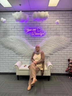 Profil de Yasmine, une femme célibataire de 61 ans à Tunis