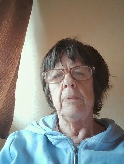 Profil de Catherine, une femme célibataire de 61 ans à Charleroi