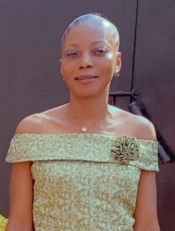 Profil de Françoise, une femme célibataire de 44 ans à Yaoundé