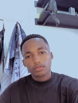 Profil de Mathieu, un homme célibataire de 22 ans à Douala
