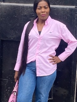 Profil de Nuclette, une femme célibataire de 42 ans à Kinshasa Nongo