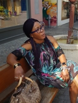 Profil de Louise, une femme célibataire de 46 ans à Yverdon-les-Bains