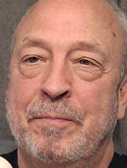 Profil de Pierre, un homme célibataire de 68 ans à Lachute