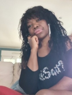 Profil de Rosalie, une femme célibataire de 49 ans à Rurange-lès-Thionville