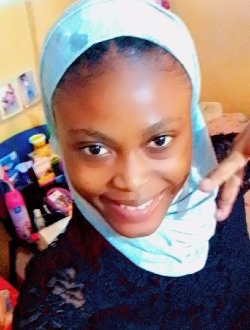 Profil de Edvie, une femme célibataire de 19 ans à Brazzaville