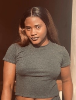 Profil de Sasha, une femme célibataire de 30 ans à New Albion