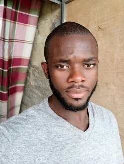 Profil de Romuald, un homme célibataire de 25 ans à Douala