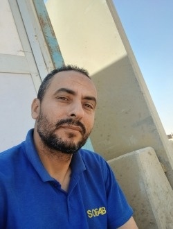 Profil de Ahmed, un homme célibataire de 46 ans à ‘Abd el-Gil&icirc;l