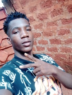 Profil de Nouridine, un homme célibataire de 22 ans à Ouagadougou