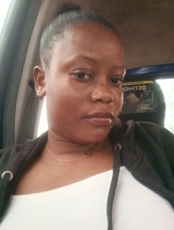 Profil de Victorine, une femme célibataire de 27 ans à Ababa