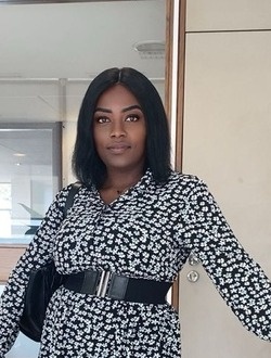 Profil de Linda, une femme célibataire de 39 ans à Libreville