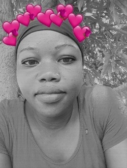 Profil de Amandine, une femme célibataire de 21 ans à Badéma