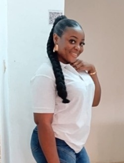 Profil de Emichristy, une femme célibataire de 36 ans à Awaé