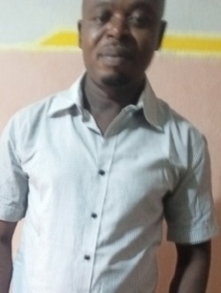 Profil de Innocent, un homme célibataire de 35 ans à Abata