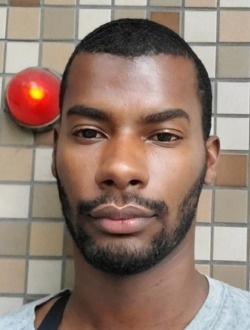 Profil de Roland, un homme célibataire de 29 ans à Montréal