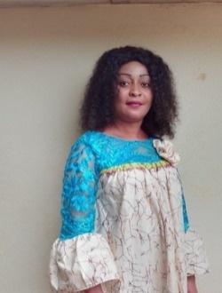 Profil de Murielle, une femme célibataire de 37 ans à Yaoundé