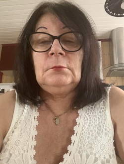 Profil de Claudine, une femme célibataire de 71 ans à Moutier-Malcard