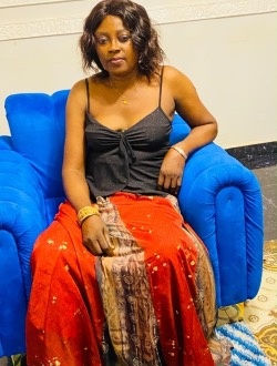 Profil de Liliane, une femme célibataire de 29 ans à Yaoundé