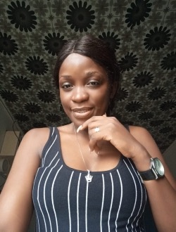 Profil de Leatitia, une femme célibataire de 34 ans à Yaoundé