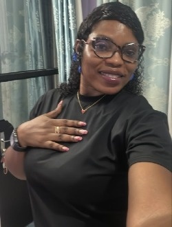 Profil de Lyzzy, une femme célibataire de 35 ans à Douala