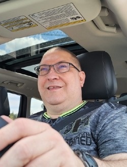 Profil de Martin, un homme célibataire de 46 ans à Montréal