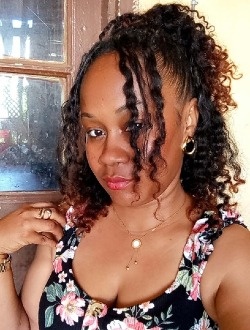 Profil de Frédine, une femme célibataire de 28 ans à Antsiranana