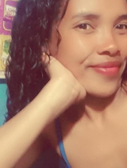 Profil de Nyavo, une femme célibataire de 27 ans à Antananarivo