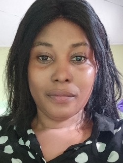 Profil de Flore, une femme célibataire de 36 ans à Aba