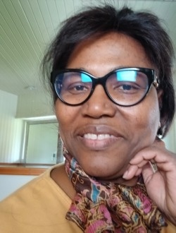 Profil de Livie, une femme célibataire de 56 ans à Nantes