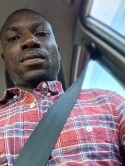 Profil de Blaise, un homme célibataire de 33 ans à Moanda
