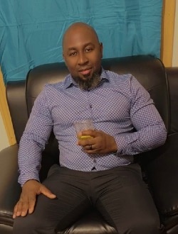 Profil de Leon, un homme célibataire de 41 ans à Montréal-Nord
