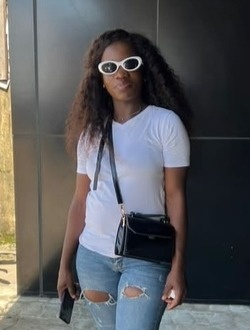 Profil de Brenda, une femme célibataire de 26 ans à Bitam