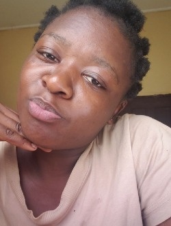 Profil de Colbie, une femme célibataire de 24 ans à Yaoundé