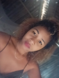 Profil de Vanessa, une femme célibataire de 29 ans à Toamasina