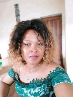 Profil de Elinah, une femme célibataire de 31 ans à Andapahely